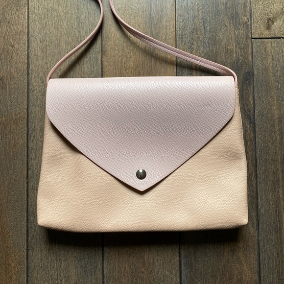 H&M purse. Pink/peach colour. - Picture 3 of 7